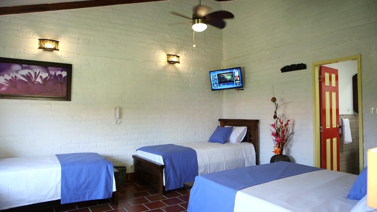 Hotel Campestre Tardes Calenas Yumbo Exterior foto