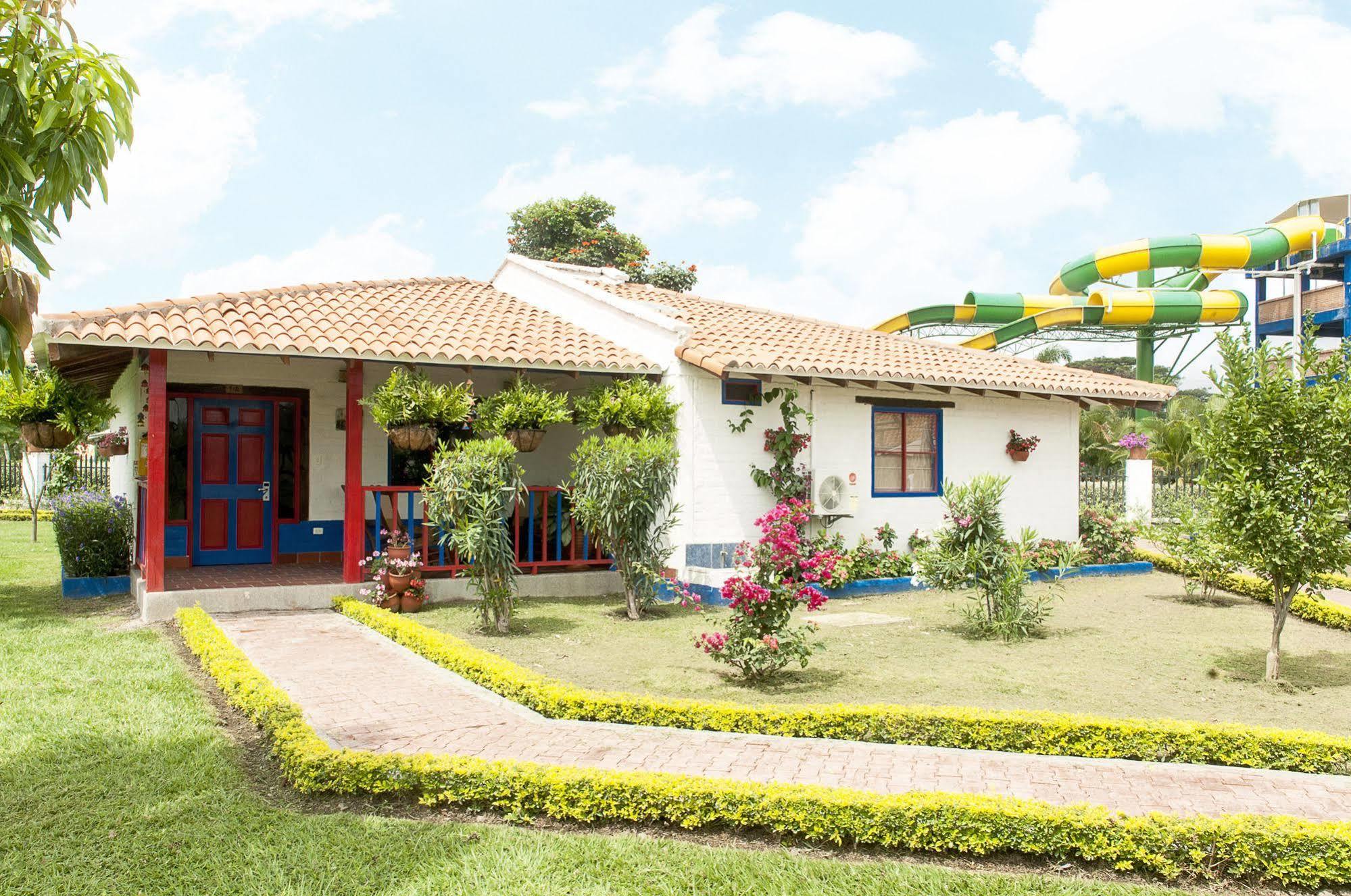 Hotel Campestre Tardes Calenas Yumbo Exterior foto